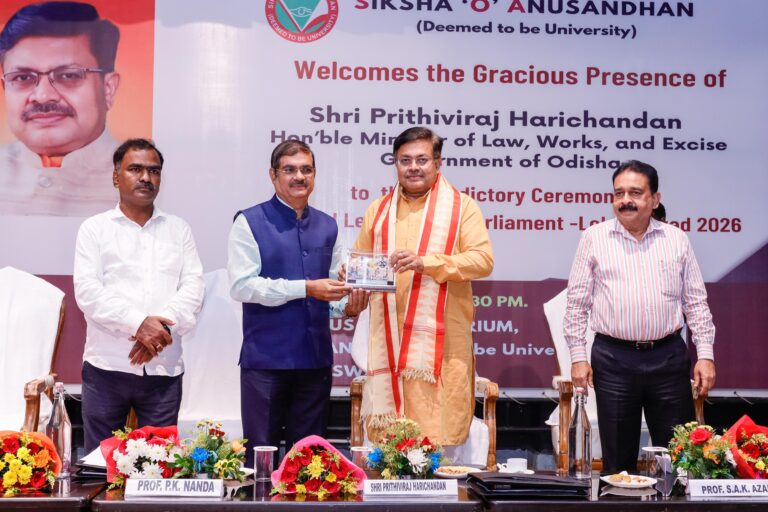 Shri Prithiviraj Harichandan